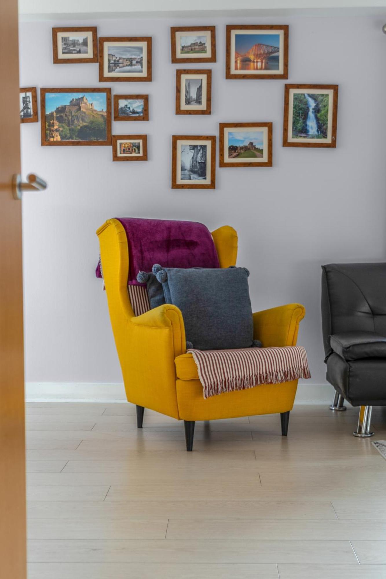 Gorgeous Old Town Hideaway Apartment Edinburgh Luaran gambar